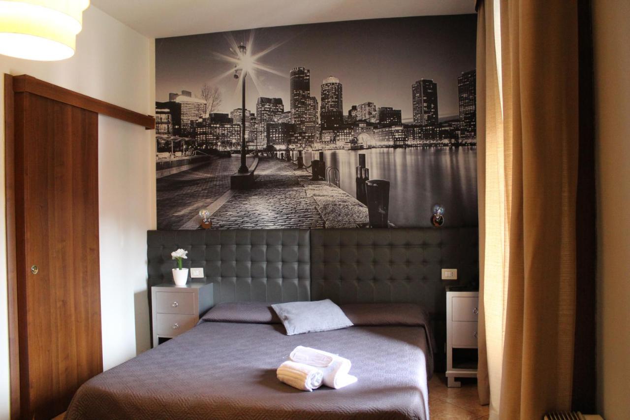 Hotel Ares Milano Luaran gambar