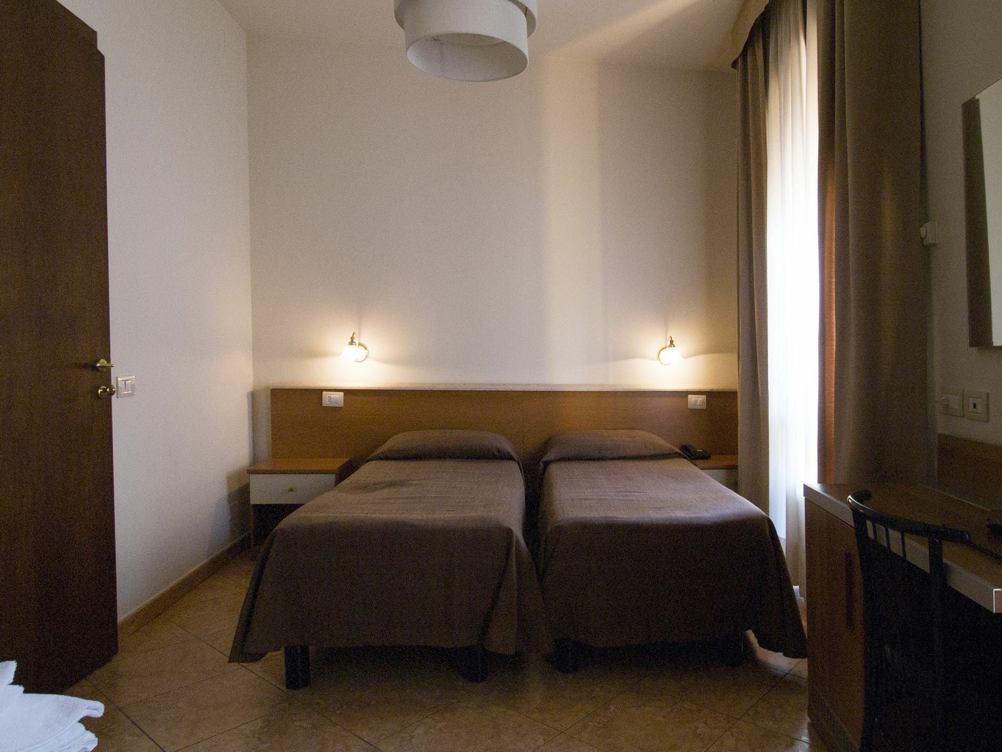 Hotel Ares Milano Luaran gambar